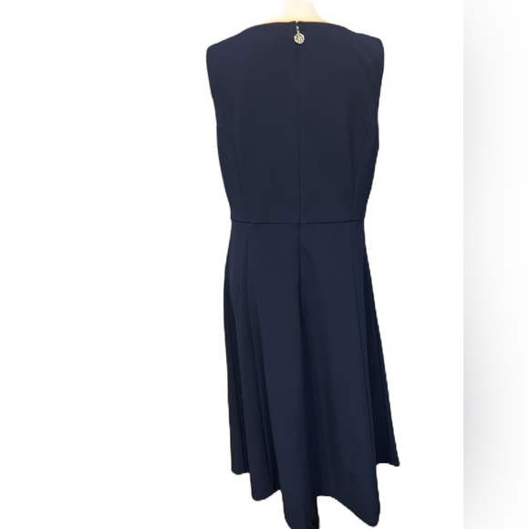 Tommy Hilfiger Women's Button-Front V neck Navy Midi Dress Size 12 - Picture 2 of 8